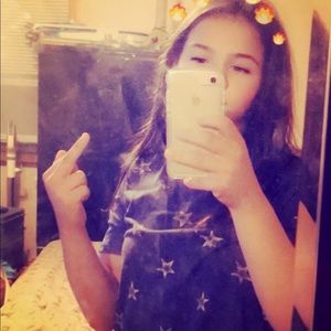 Meet your Posher, Alexis